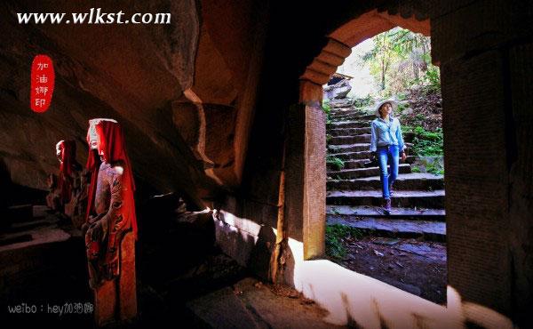下地獄闖石寺尋寶藏——武隆鳳來大石箐石林寺（上）