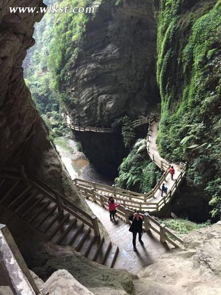在青山綠水間，自由的呼吸——武隆逍遙游