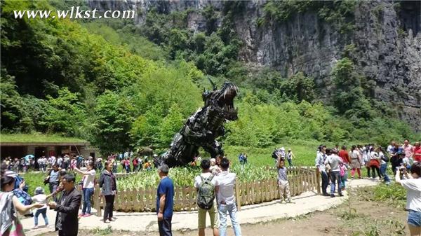 天生三橋景區游客爆滿(圖/李瓊)